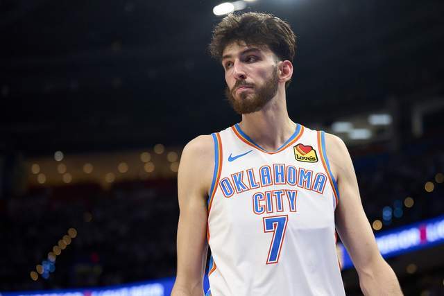 亚冠-C罗梅开二度轰913球 利雅得胜利3-1胜