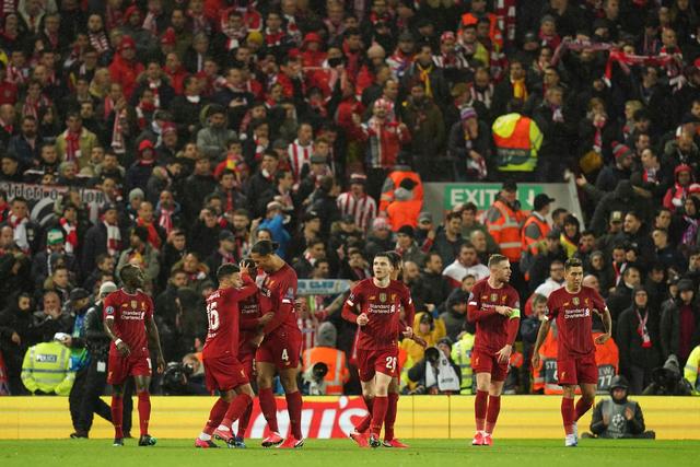 文班28+13+7+5马刺终结雷霆6连胜 篮网擒老鹰